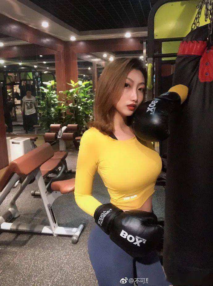 哥伦比亚总统呼吁尽快立法禁止雇佣兵
